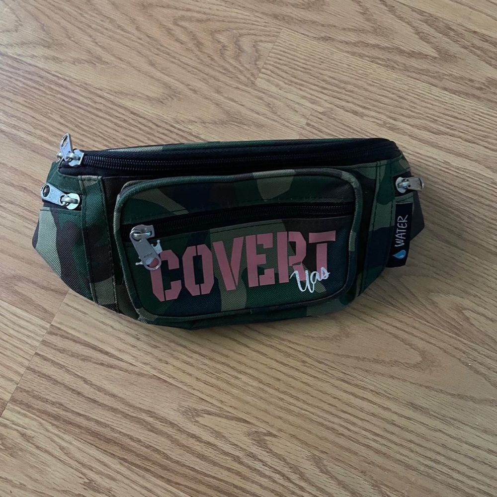 Cali covert Fanny pack